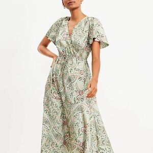 Loft soft green paisley satin midi dress. Size large.